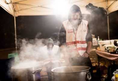 Freiwillige in Spielfeld: „Wir kochen an einem starken Tag fünf Tonnen“