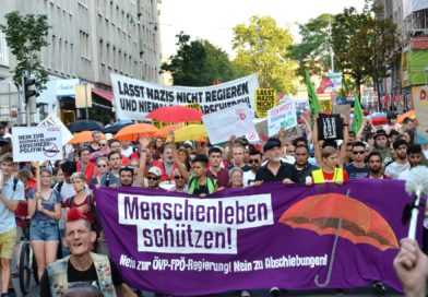 Weltflüchtlingstag: 5.000 Antirassisten „crashen“ Party von Kanzler Kurz